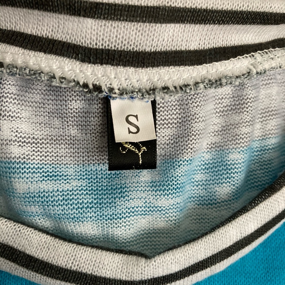 Sweater - Picture 7 of 9